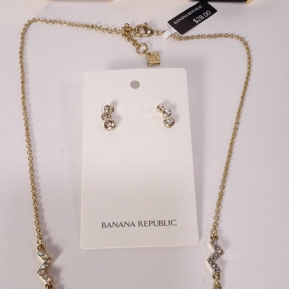 Banana Republic Jewelry Set 4 Bracelets Earrings Necklace NWT 150 - Picture 3 of 8